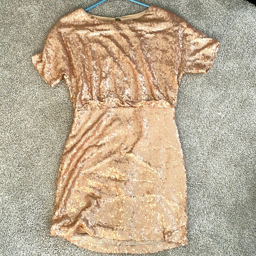Ark & Co Size Medium Rose Gold Sequin Dress